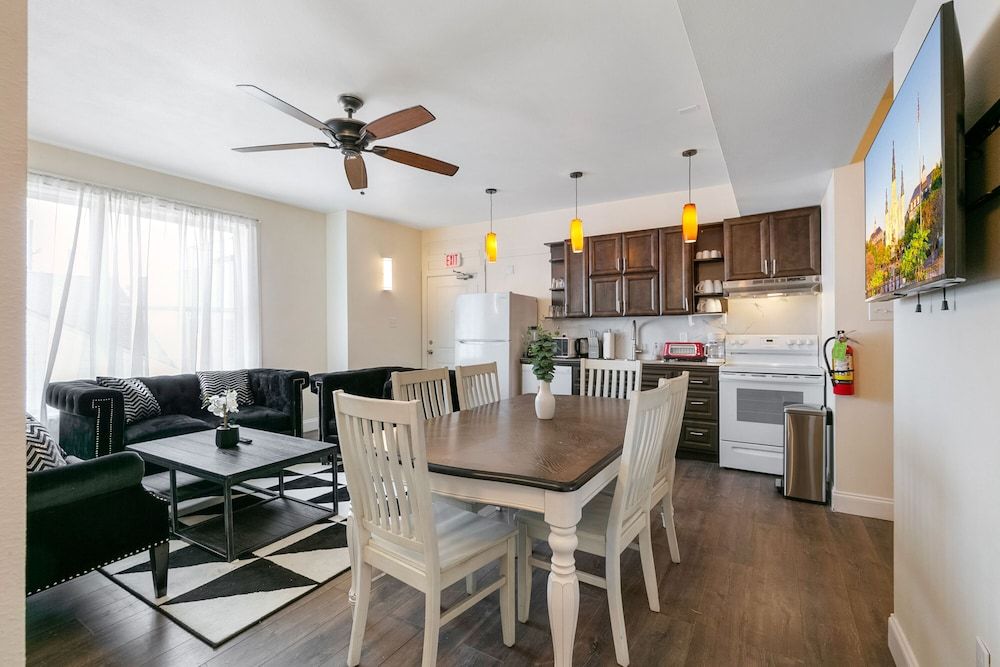 Standard Apartment, 4 Bedrooms, Non Smoking, Balcony