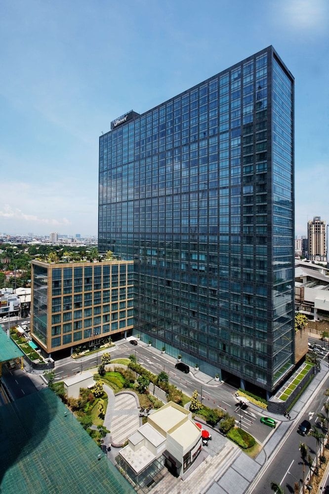 undefined Fairmont Makati 9