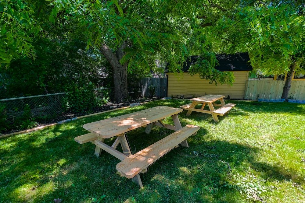 undefined The Grand Gorge Villa-With Yard& Parking 4