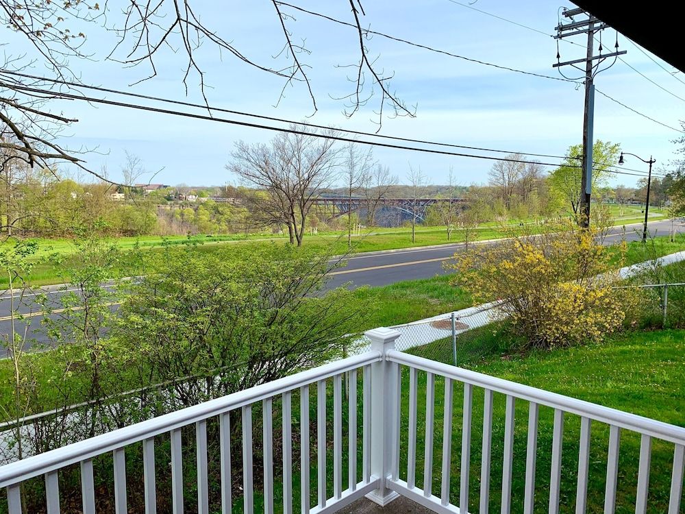 The Grand Gorge Villa-With Yard& Parking Signature House 23