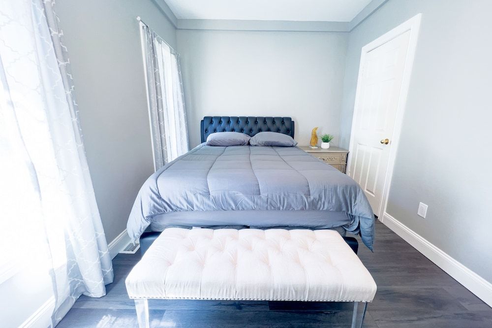 The Haines Villa Signature House 11