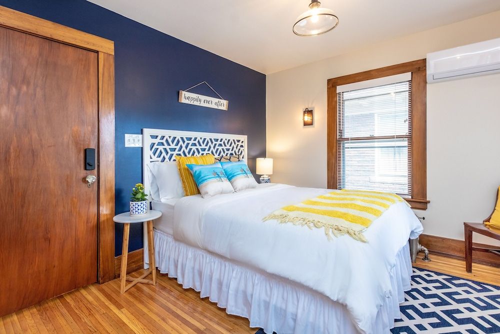 The Butler House B&B Regatta Room 2