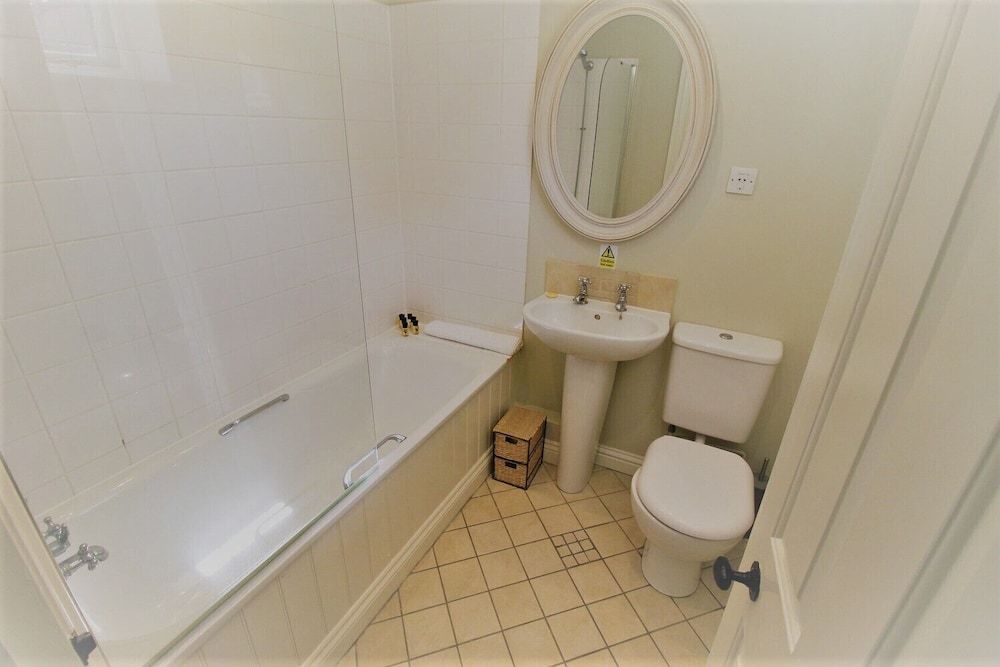 The Tawny Owl Double Room, Ensuite 5