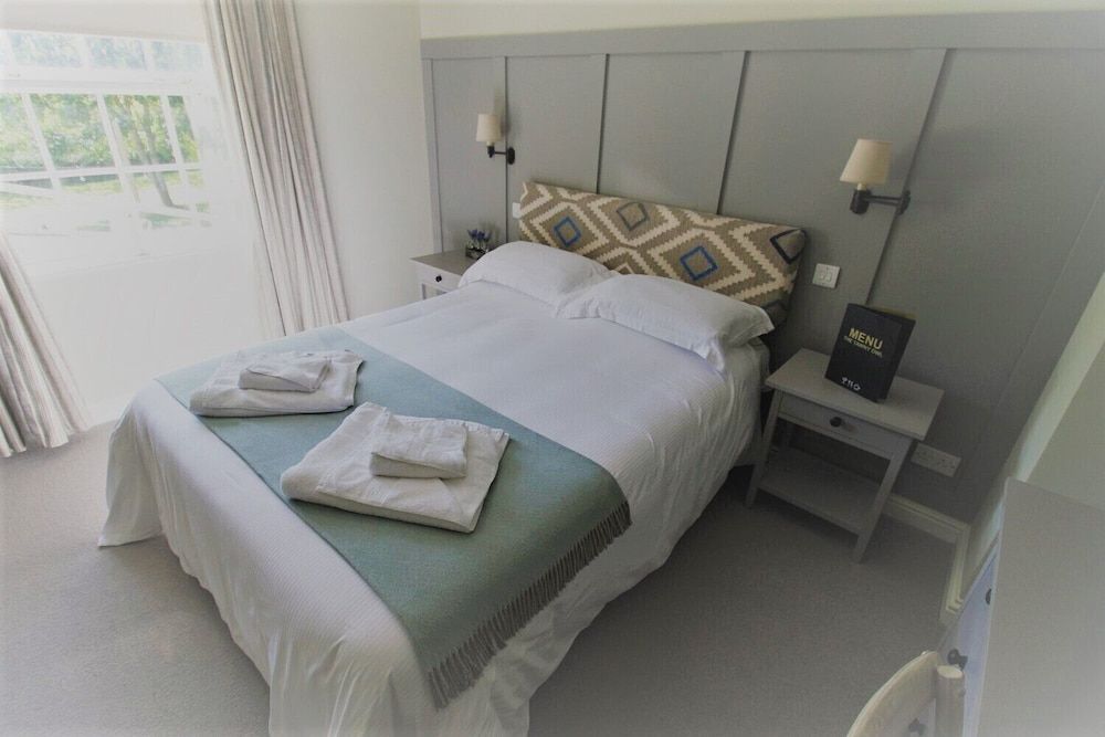 The Tawny Owl Double Room, Ensuite 2