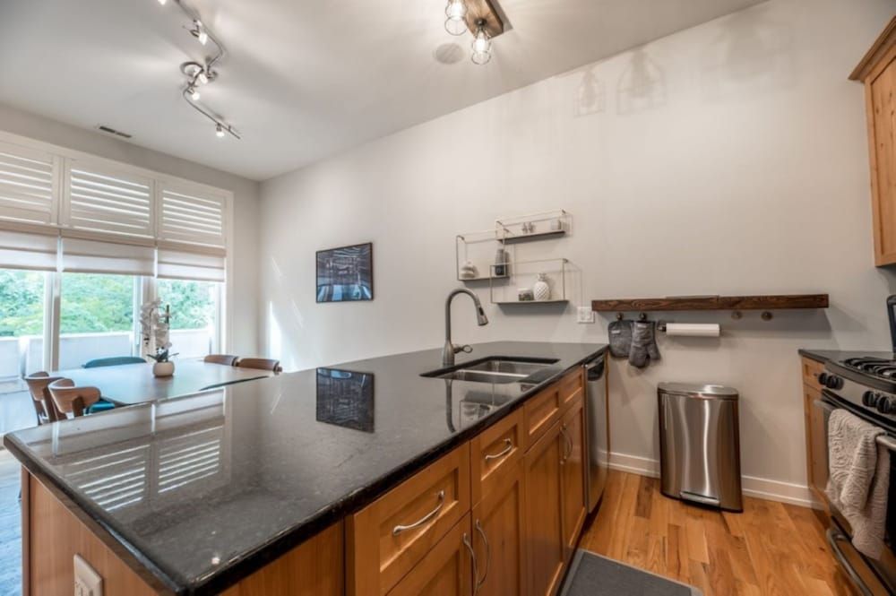 Marcy Condo Luxury Condo 10