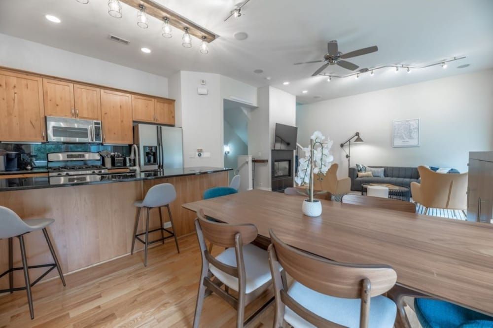 Marcy Condo Luxury Condo 13