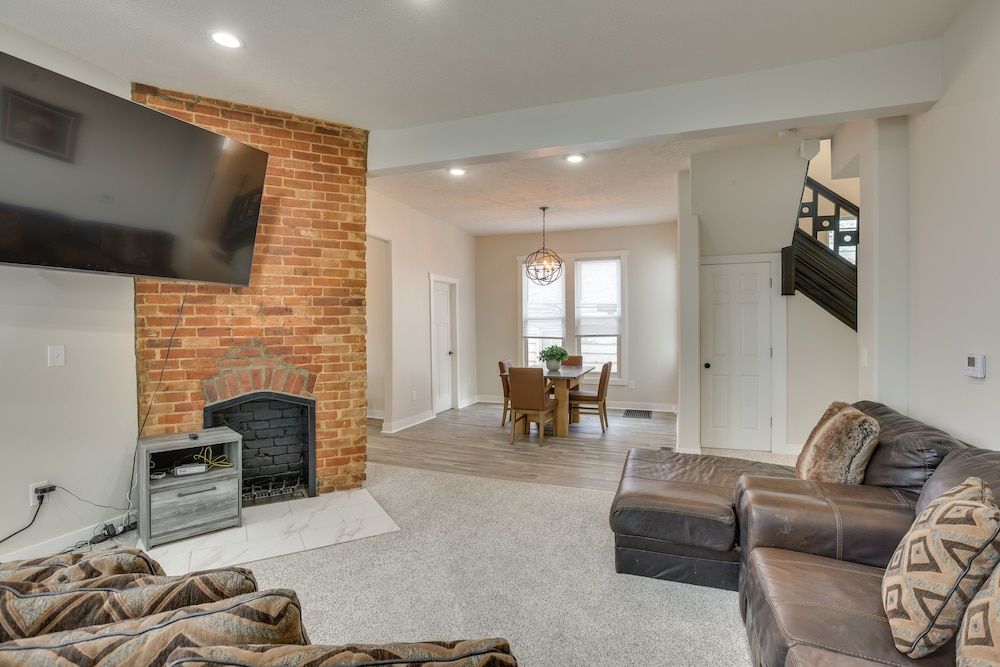 undefined Omaha Historic Home Rental w/ Modern Interior! 7