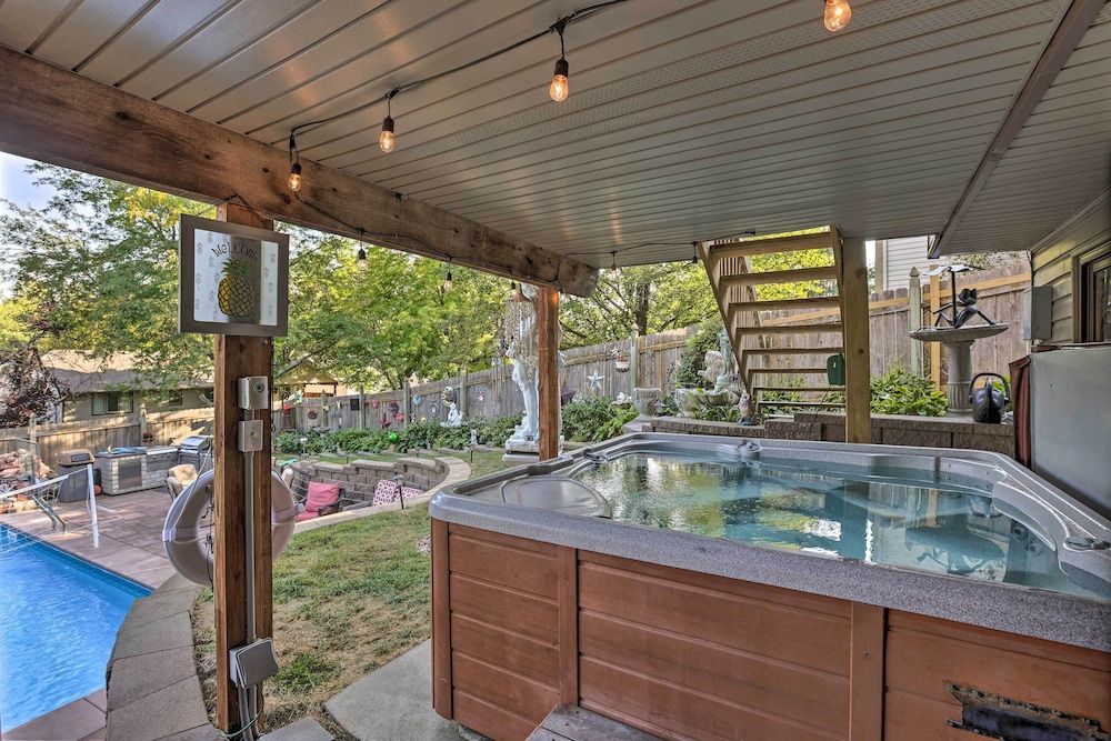 undefined Family-friendly Omaha Oasis ~ 10 Mi to Dtwn! 2