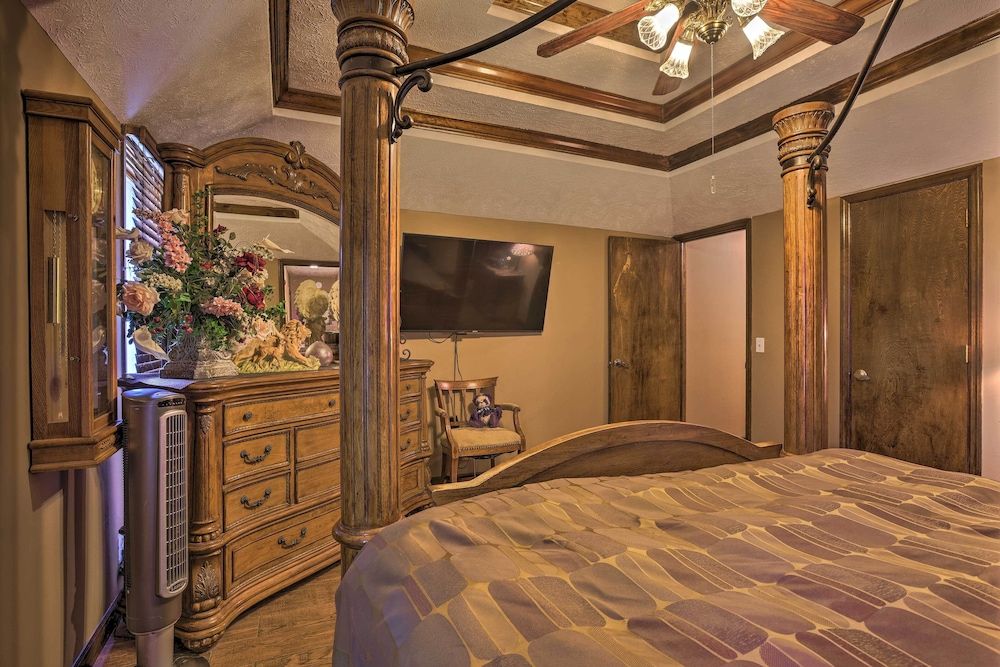 undefined Family-friendly Omaha Oasis ~ 10 Mi to Dtwn! 9