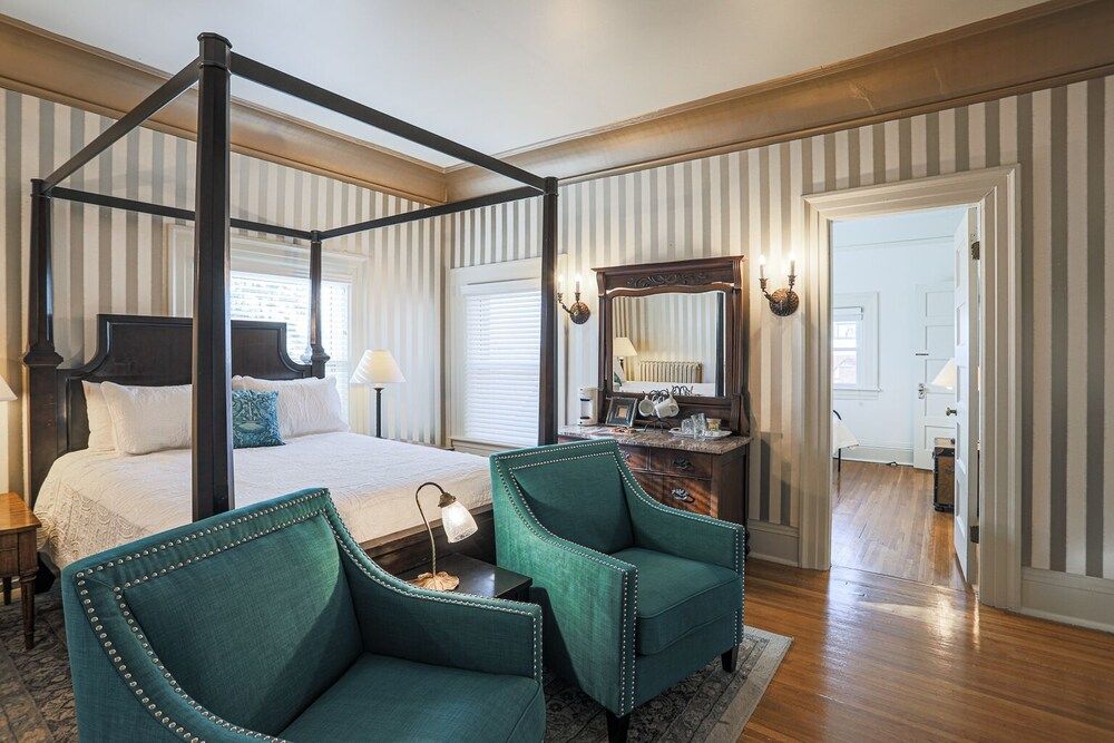 undefined Offutt Manor 9