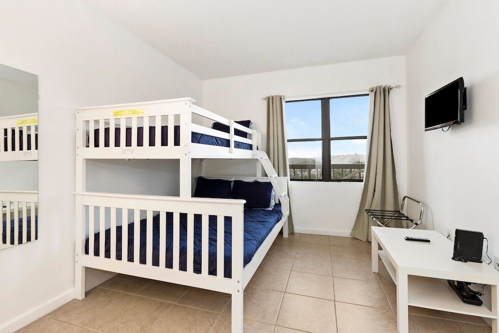 undefined Villa Yamagi - The Enclave Hotel & Suites 4