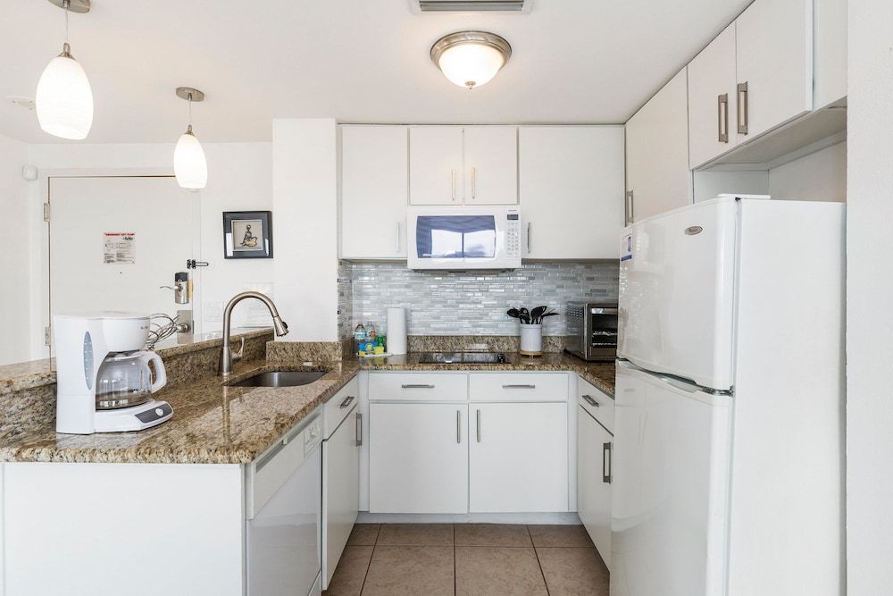 undefined Villa Yamagi - The Enclave Hotel & Suites 6