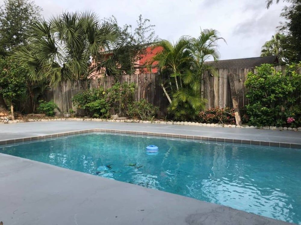 undefined 6151 Sandcrest · Next to Universal. Pool Sleep 9. Walk to Park 2