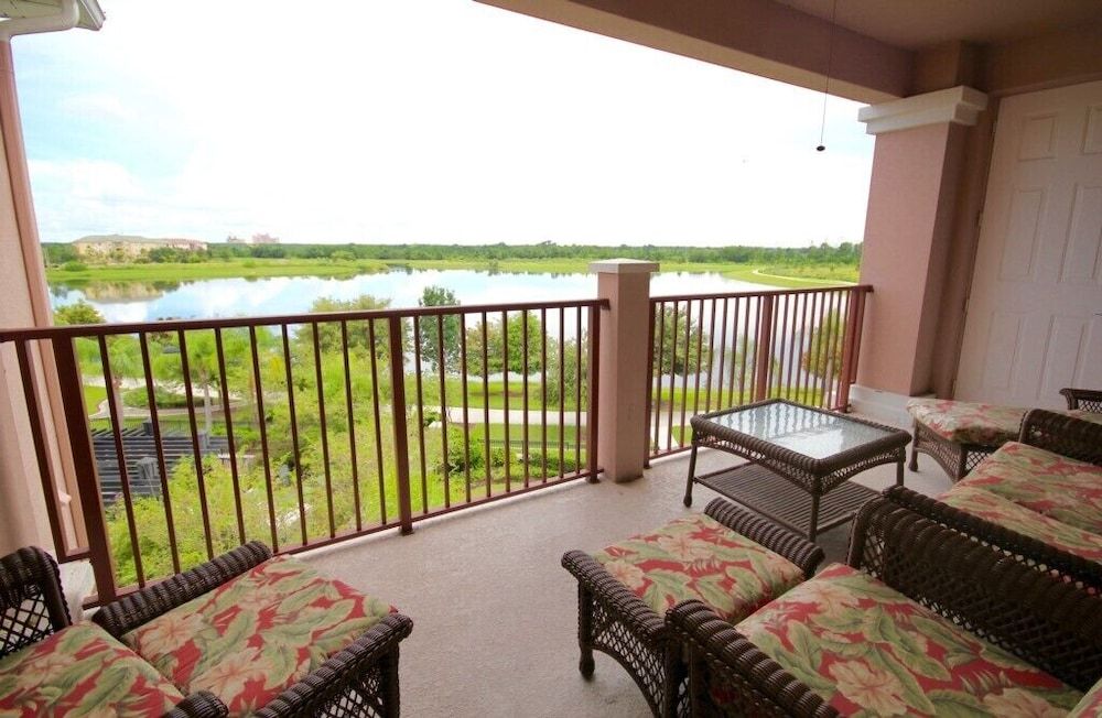 Pool View Penthouse - New! 3 Bedroom Home by RedAwning House, 3 Bedrooms 21