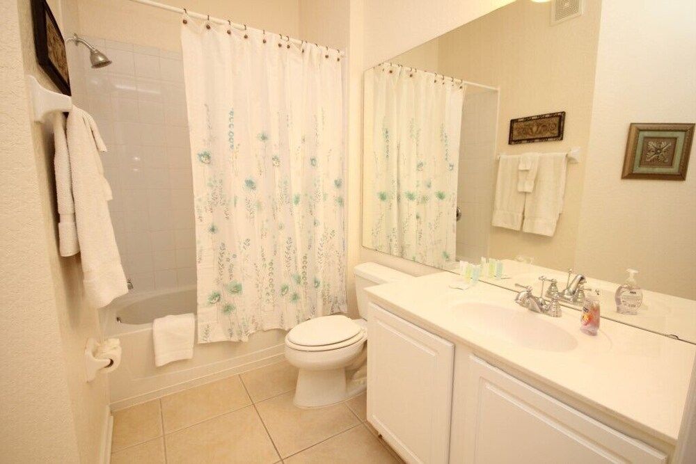 Pool View Penthouse - New! 3 Bedroom Home by RedAwning House, 3 Bedrooms 25