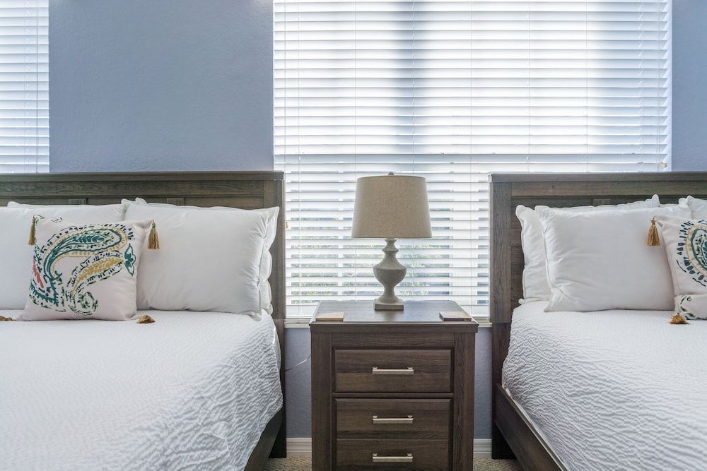 Casa Nova Deluxe Townhome 3 Bedroom Townhouse by RedAwning Townhome, 3 Bedrooms 10