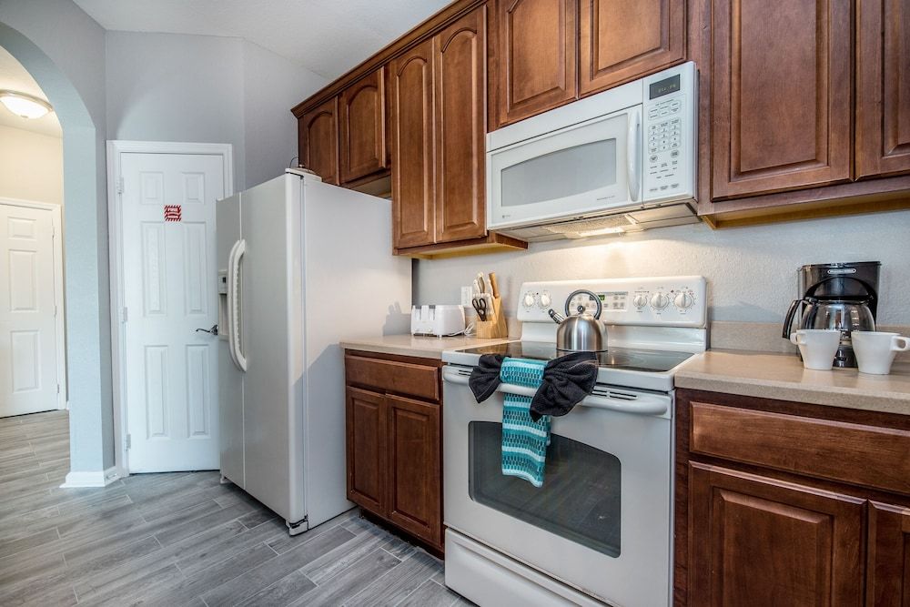 Ana's Joy Apartment (3 Bedrooms) 8