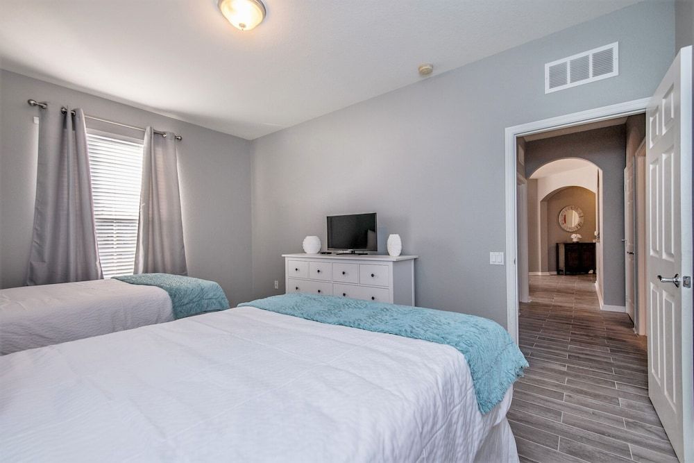 Ana's Joy Apartment (3 Bedrooms) 6