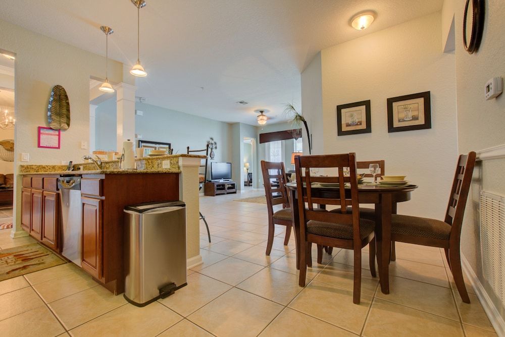 undefined Penthouse w/ Spectacular Lakeview! Near Disney 7