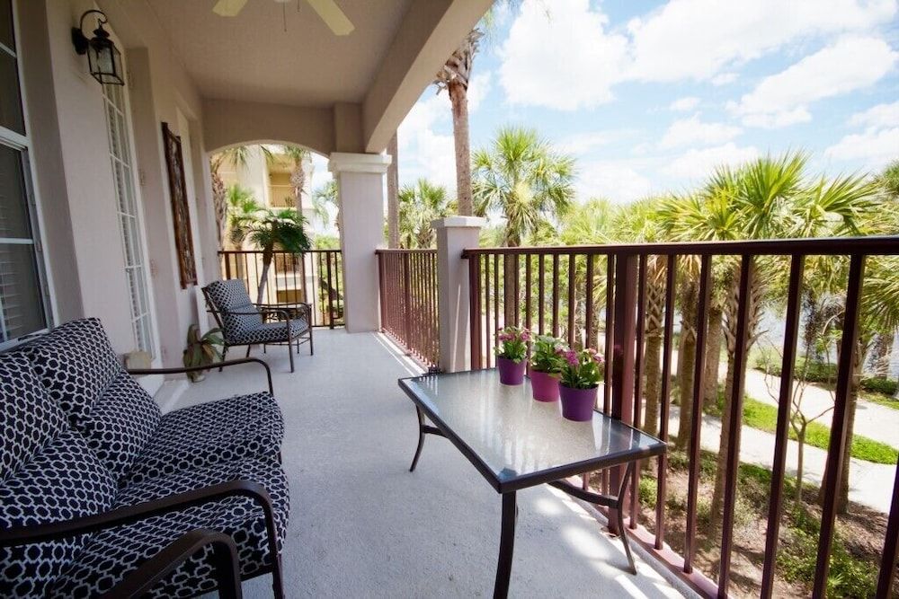Island Breeze Lake View 3 Bedroom Condo by RedAwning Condo, 3 Bedrooms 14