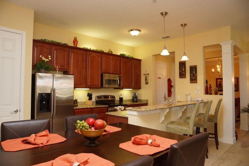 undefined Poolside Penthouse Cabana 3 Bedroom Condo by RedAwning 9