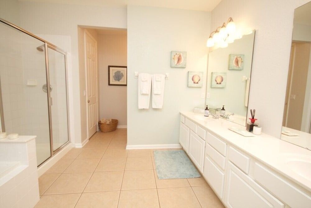 Vista Cay Gem 3 Bedroom Condo by RedAwning Condo, 3 Bedrooms 14