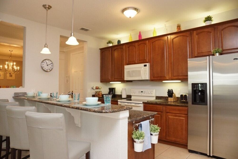 undefined Vista Cay Gem 3 Bedroom Condo by RedAwning 9