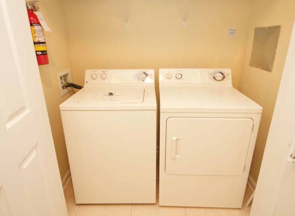 Lake View Treasure 2 Bedroom Condo by RedAwning Condo, 2 Bedrooms 13