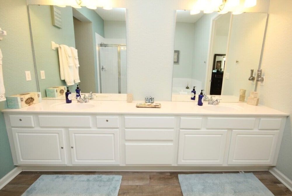 Lake View Paradise 3 Bedroom Condo by RedAwning Condo, 3 Bedrooms 11