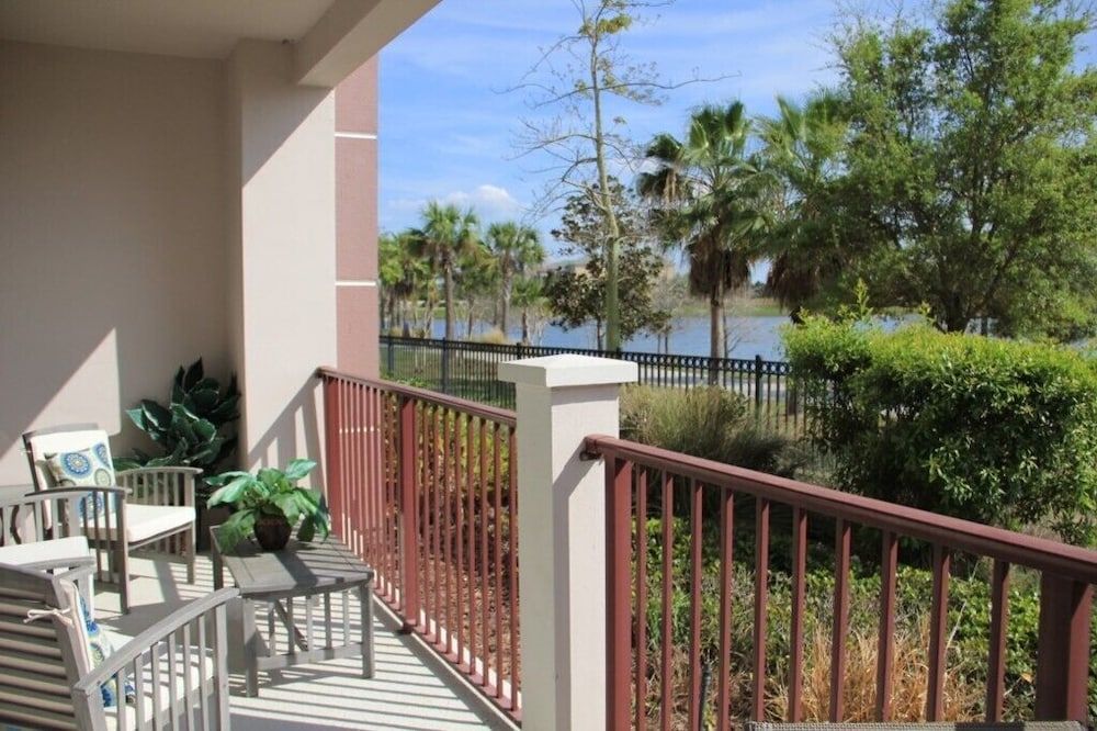 Lake View Paradise 3 Bedroom Condo by RedAwning Condo, 3 Bedrooms 7