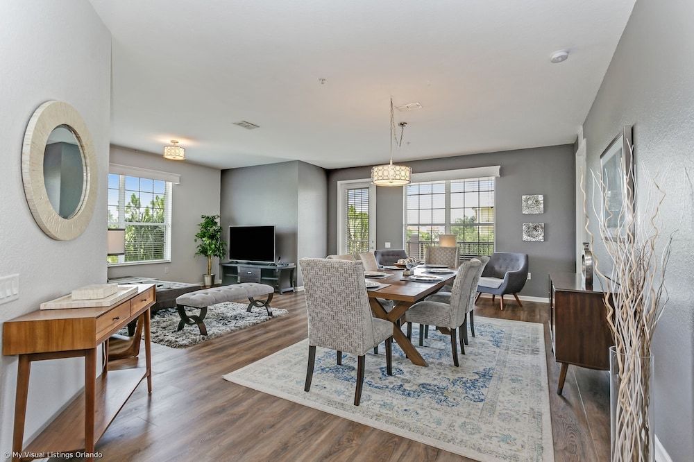 undefined Casa Maria Luxurious 3 Bedroom Condo by RedAwning