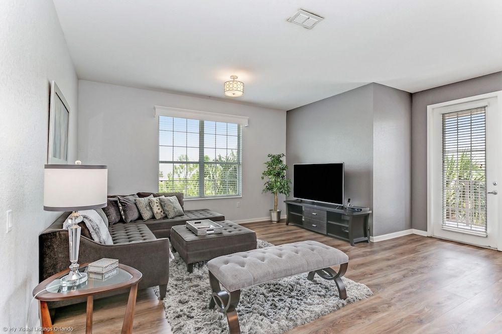 Casa Maria Luxurious 3 Bedroom Condo by RedAwning Condo, 2 Bedrooms 20