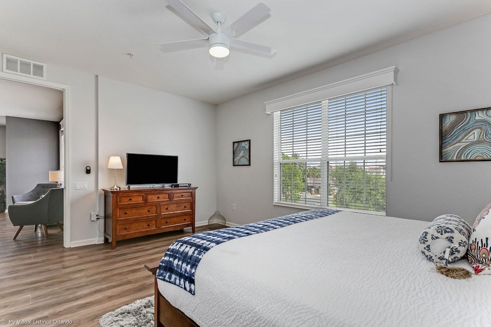 Casa Maria Luxurious 3 Bedroom Condo by RedAwning Condo, 2 Bedrooms 2