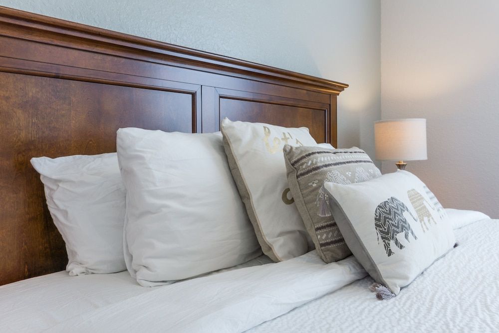 Casa Maria Luxurious 3 Bedroom Condo by RedAwning Condo, 2 Bedrooms 7