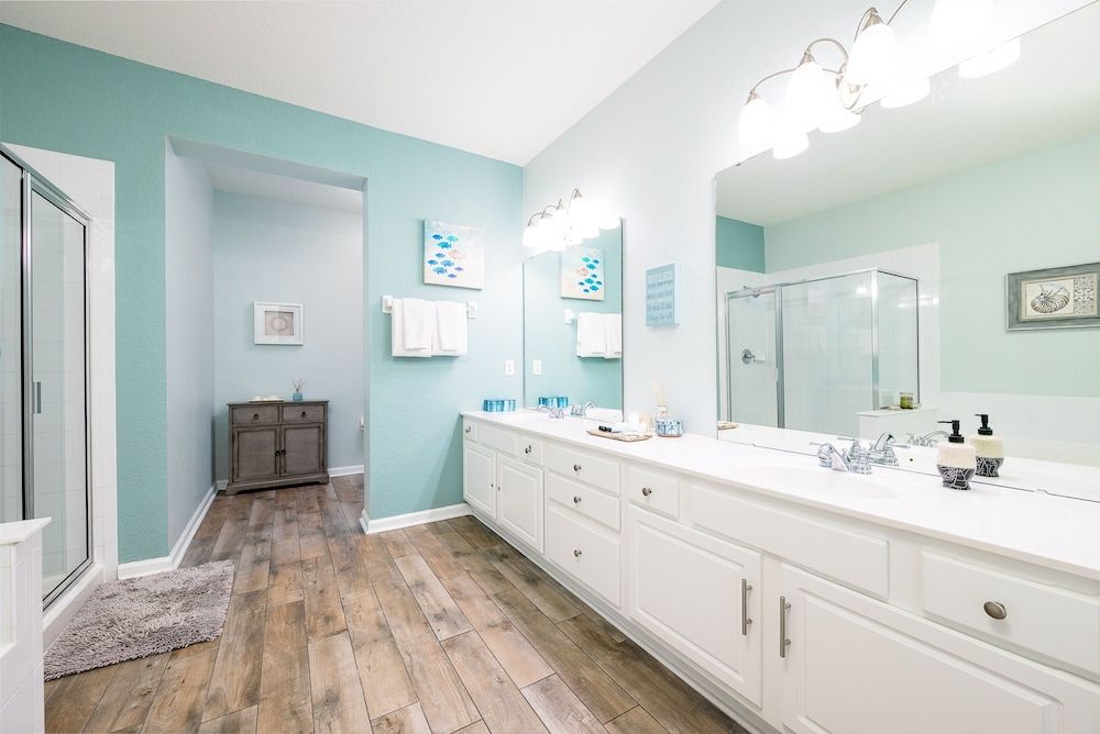 La Vista Lakeview Deluxe 3 Bedroom Condo by RedAwning Condo, 3 Bedrooms 21