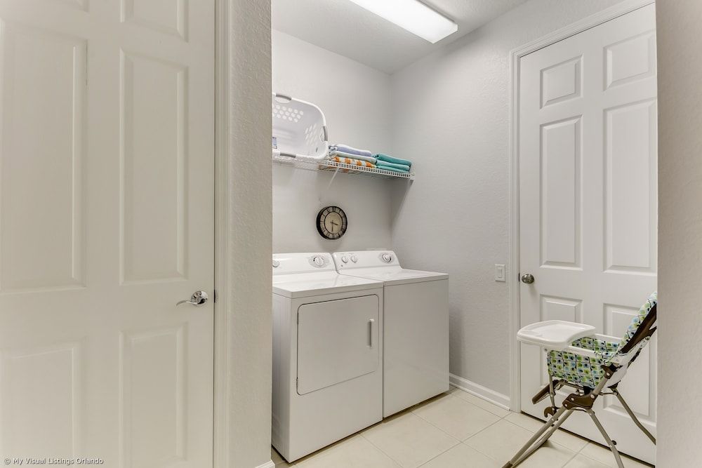 Spring Lakeview 3 Bedroom Condo by RedAwning Condo, 3 Bedrooms 15