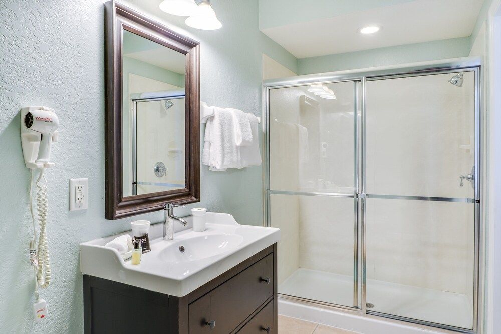 Oasis Escape Townhome 3 Bedroom Condo by Redawning Townhome, 3 Bedrooms 31