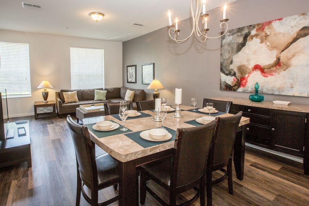 undefined Oasis Escape Townhome 3 Bedroom Condo by Redawning