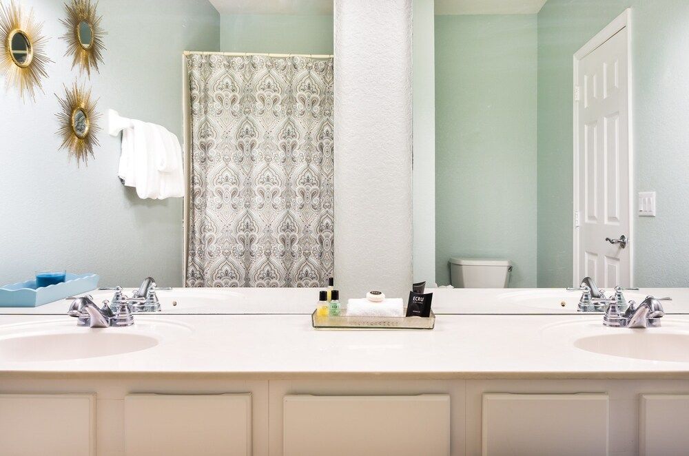 Oasis Escape Townhome 3 Bedroom Condo by Redawning Townhome, 3 Bedrooms 26