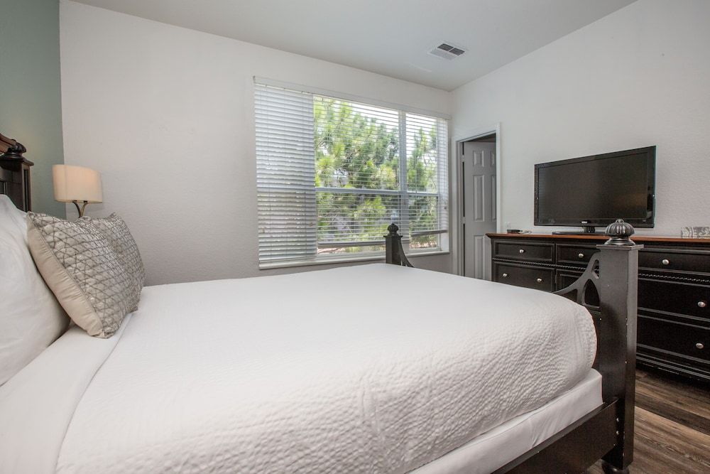 Oasis Escape Townhome 3 Bedroom Condo by Redawning Townhome, 3 Bedrooms 7