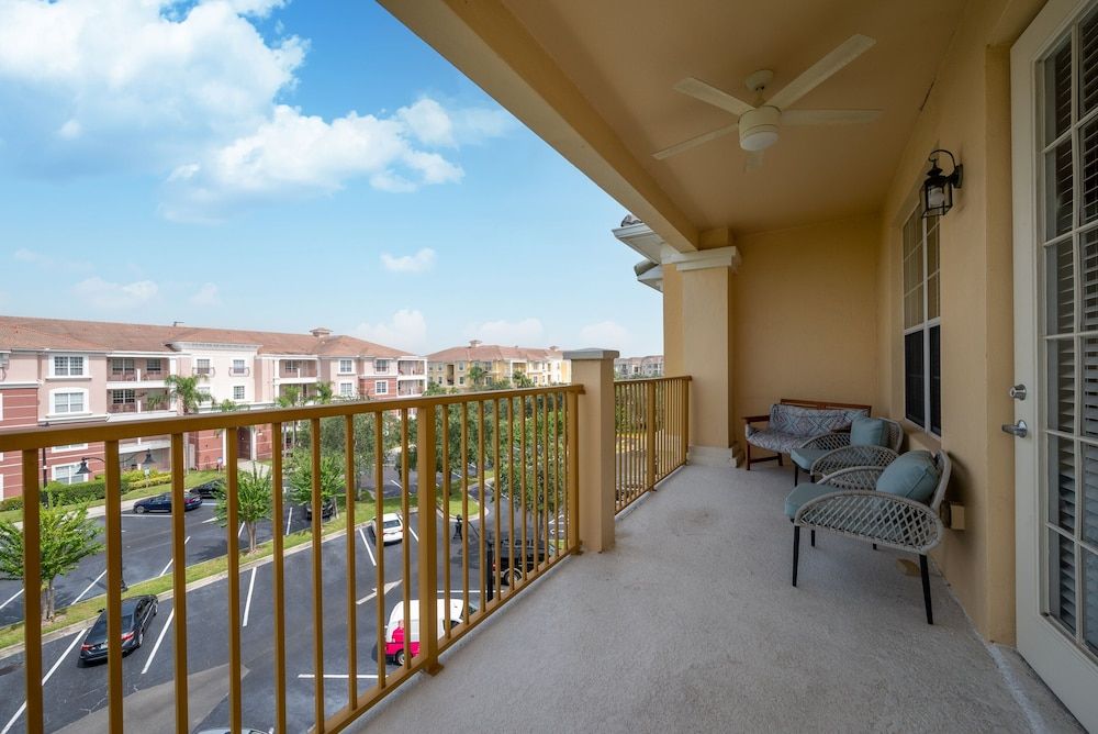 Casa Toscana Deluxe 3 Bedroom Condo by RedAwning Condo, 3 Bedrooms 13