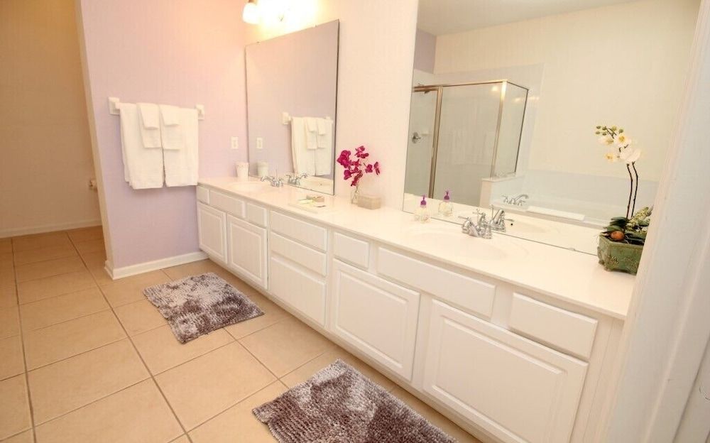 Lake View Escape - New! 3 Bedroom Condo by RedAwning Condo, 3 Bedrooms 12