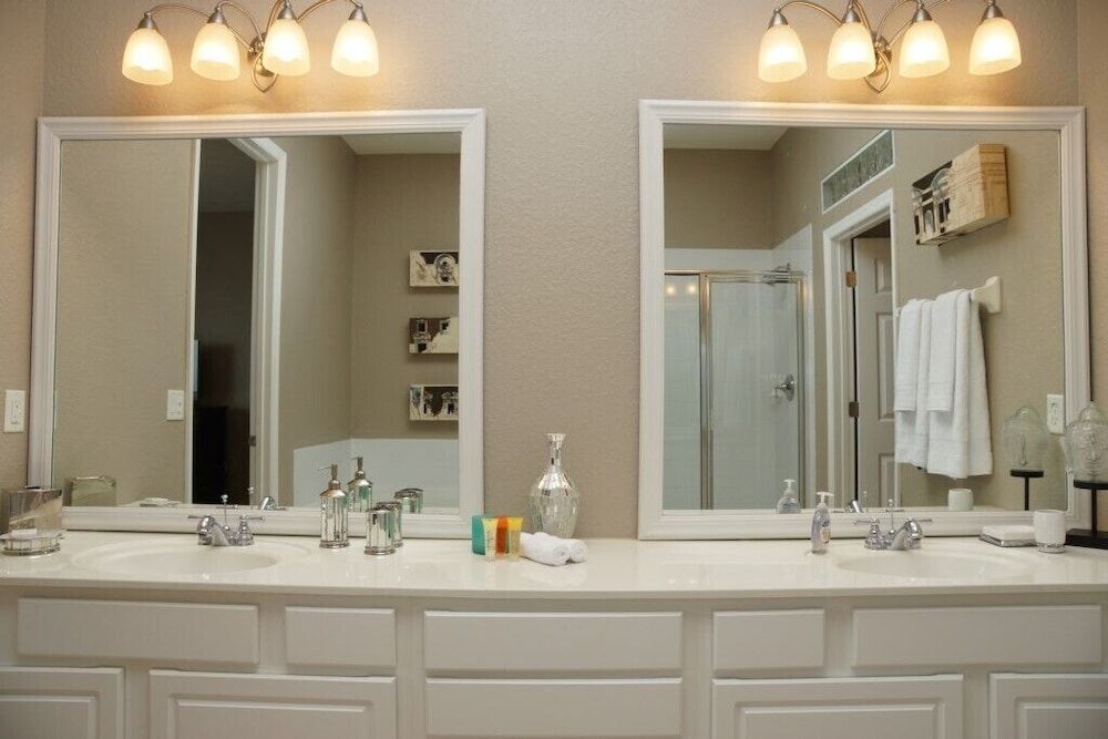 Lake View Penthouse Loft 3 Bedroom Condo by RedAwning Condo, 3 Bedrooms 18