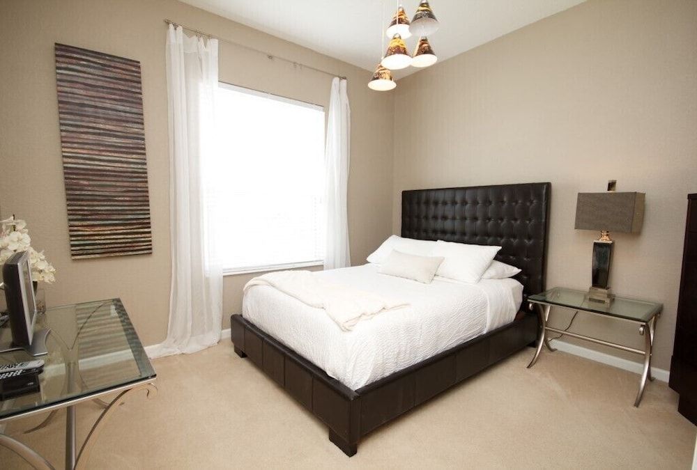 Lake View Penthouse Loft 3 Bedroom Condo by RedAwning Condo, 3 Bedrooms 6