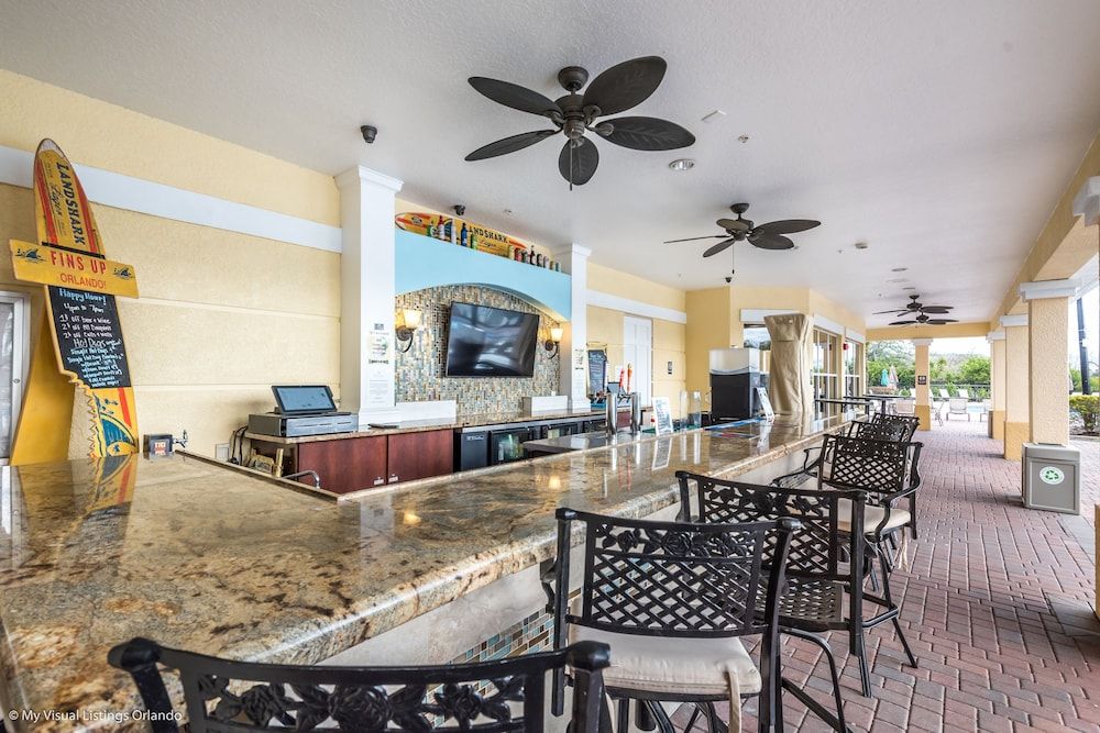 undefined Renata's Waterscape Deluxe 3 Bedroom Condo by RedAwning 8