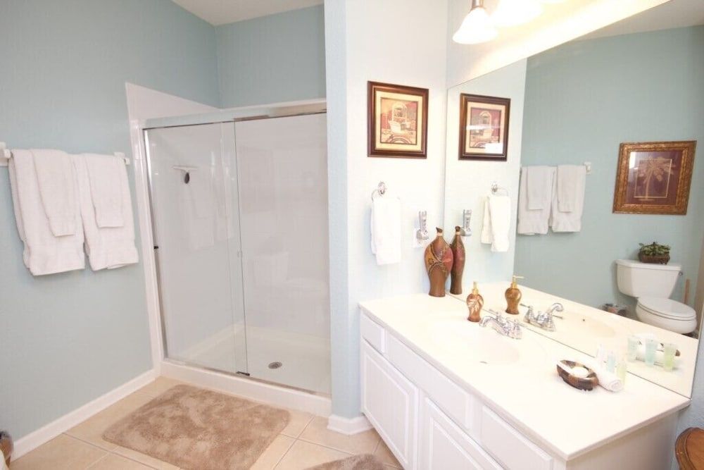 Executive Penthouse 3 Bedroom Condo by RedAwning Condo, 3 Bedrooms 12