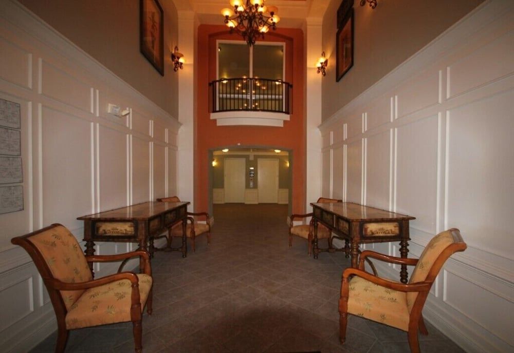 Lake View Classic 3 Bedroom Condo by RedAwning Condo, 3 Bedrooms 23