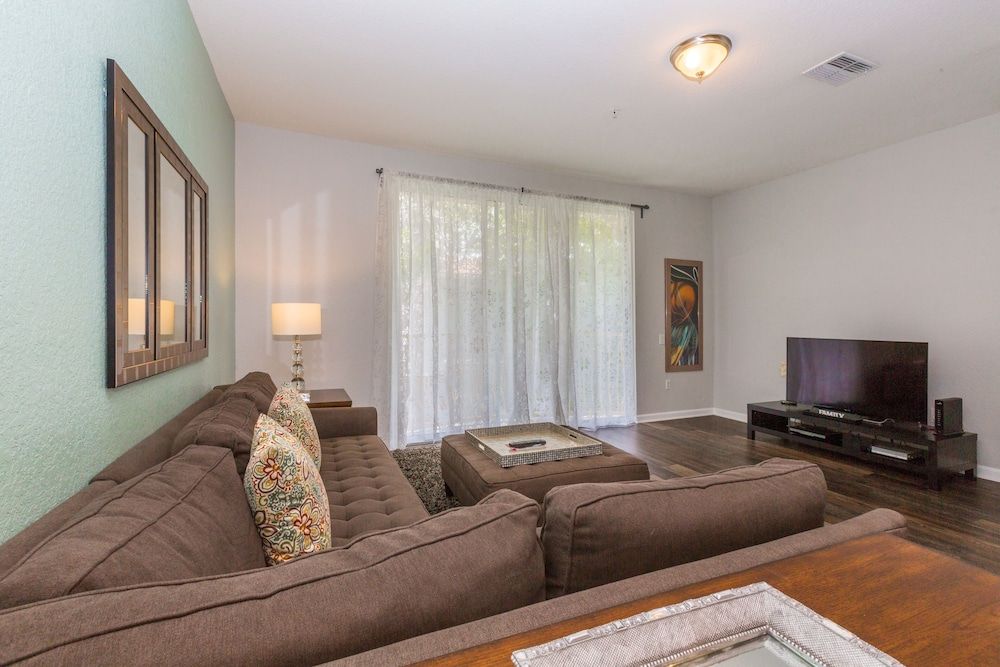 Luxury Townhome 3 Bedroom Condo by Redawning Condo, 3 Bedrooms 23