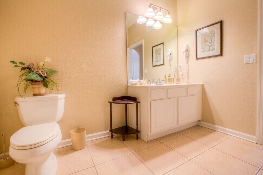 Majestic Getaway Apartment (2 Bedrooms) 13