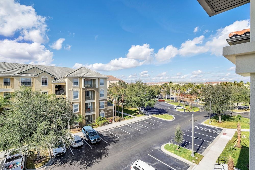 undefined 4013 Breakview Drive 4